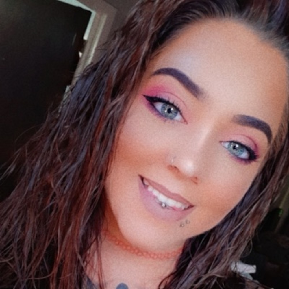 Meet your Posher, Makayla
